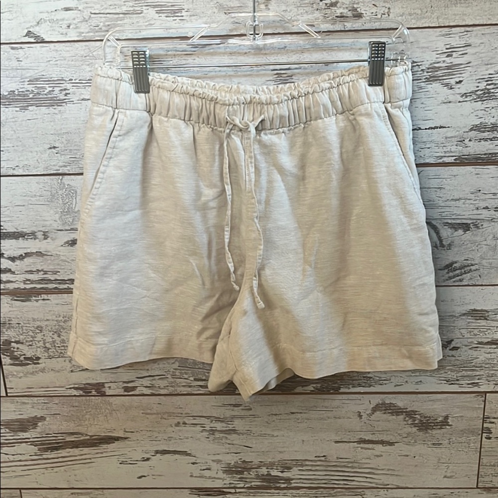 GAP Cream Athletic Shorts Elastic Waistband Relaxed Fit